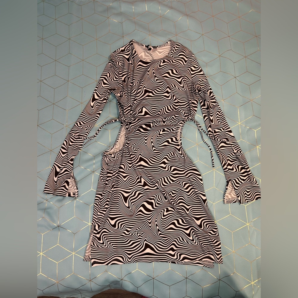 H&M dress